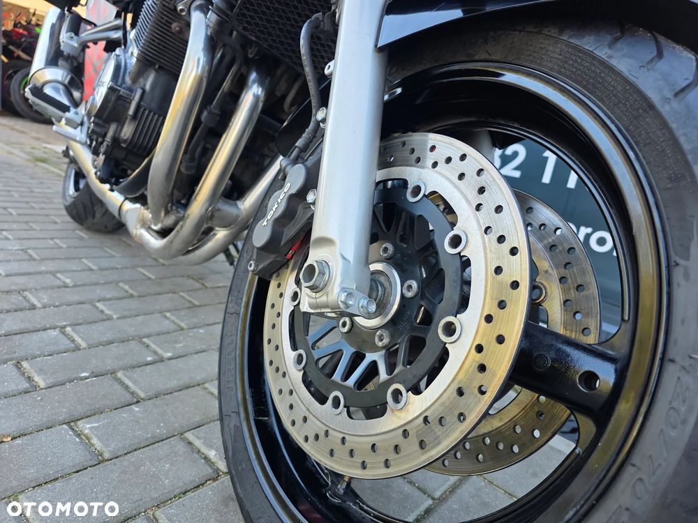 Suzuki Bandit - 27