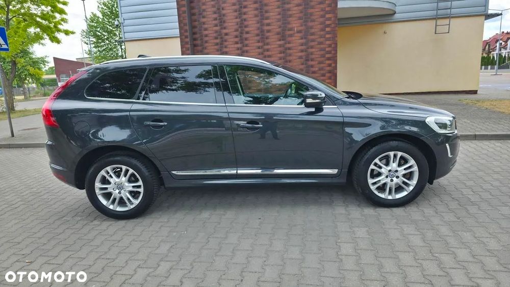 Volvo XC 60 D4 Geartronic Summum - 8