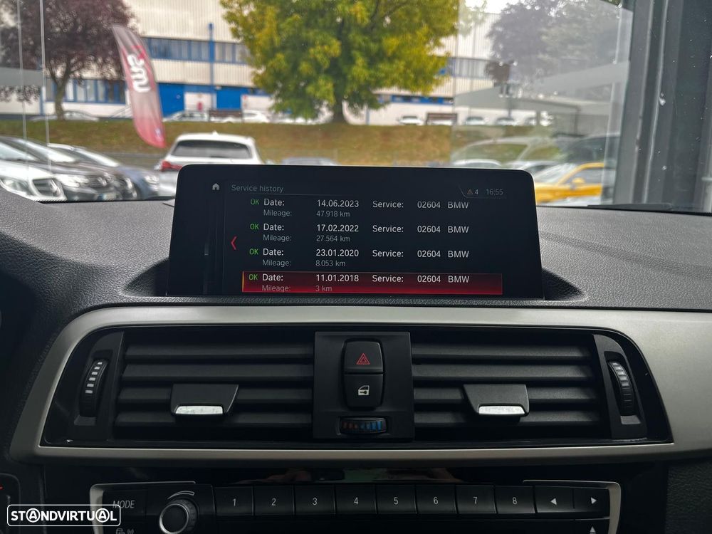 BMW 218 i Coupe Line Luxury Auto - 16