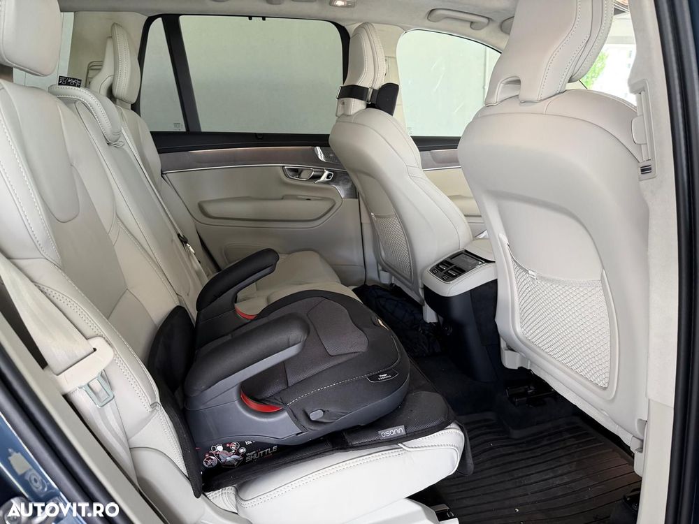 Volvo XC 90 B5 AWD MHEV Ultra Bright - 13