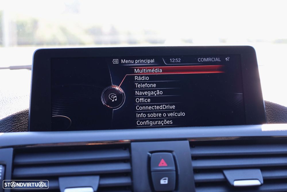 BMW 116 d Pack M - 31