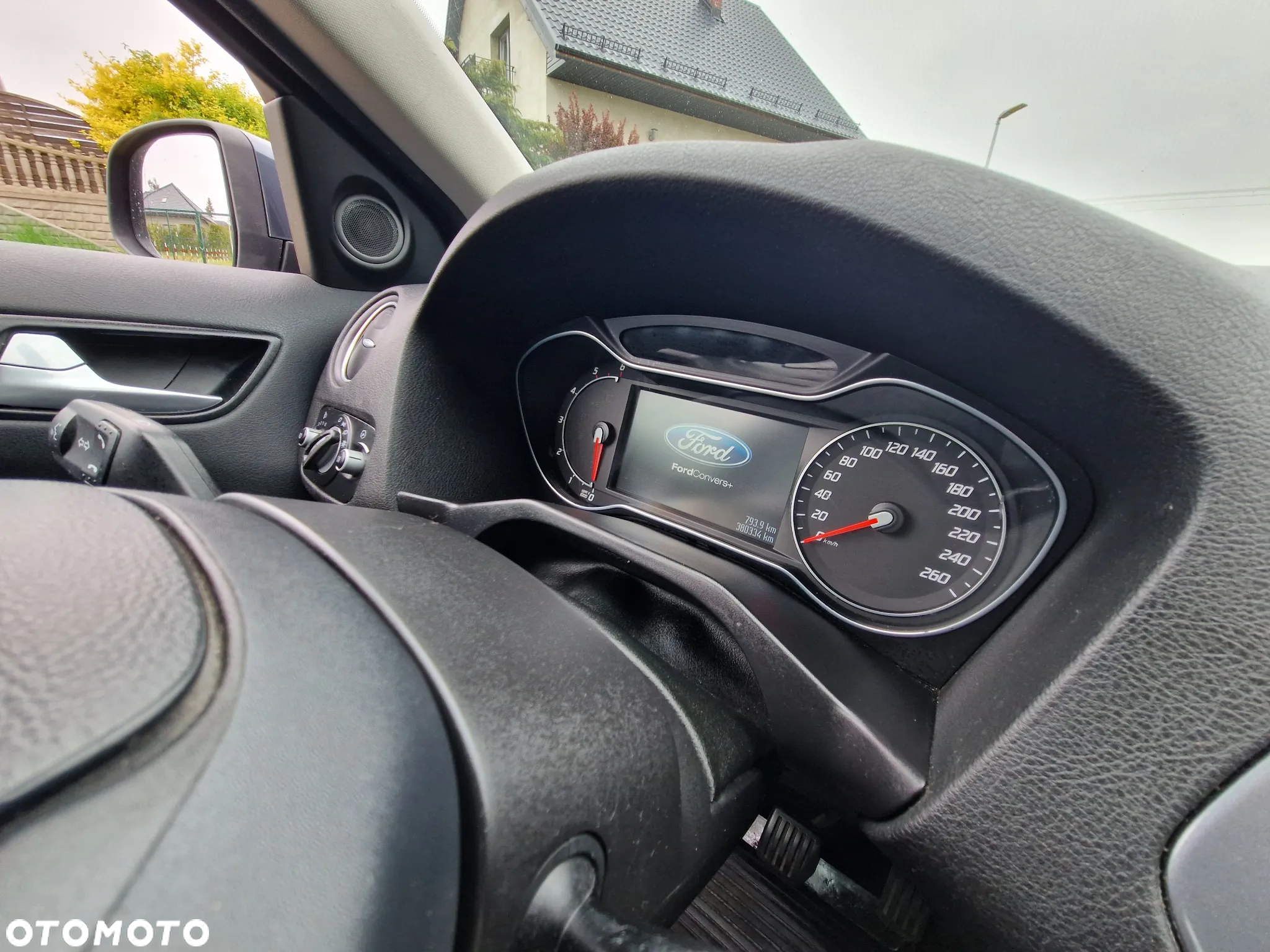 Ford Mondeo - 17