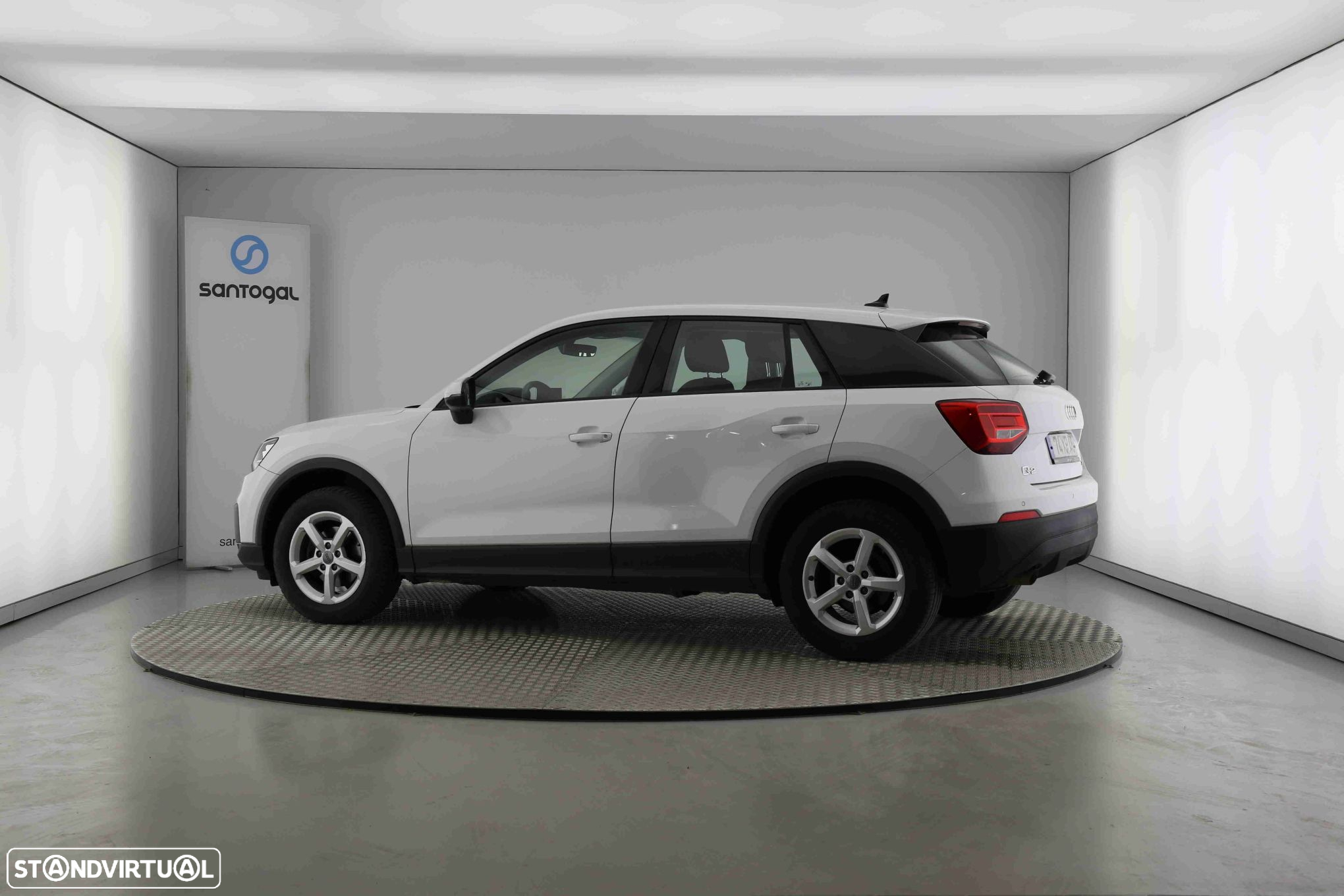 Audi Q2 30 TFSI - 4
