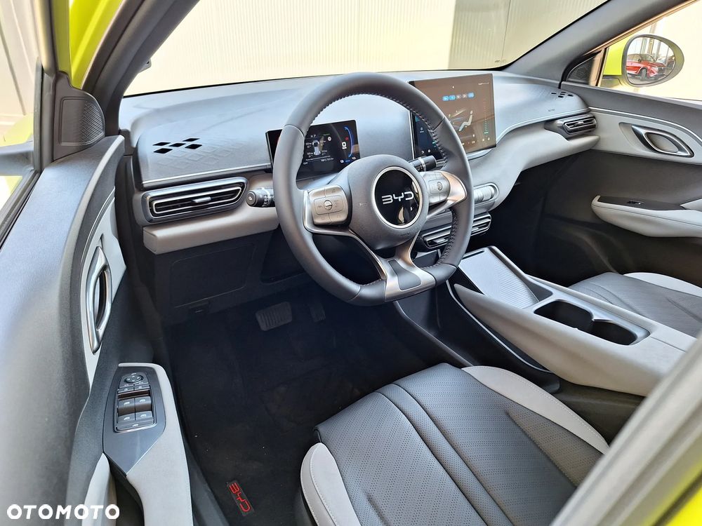 BYD Dolphin Surf 43.2kWh Boost - 8