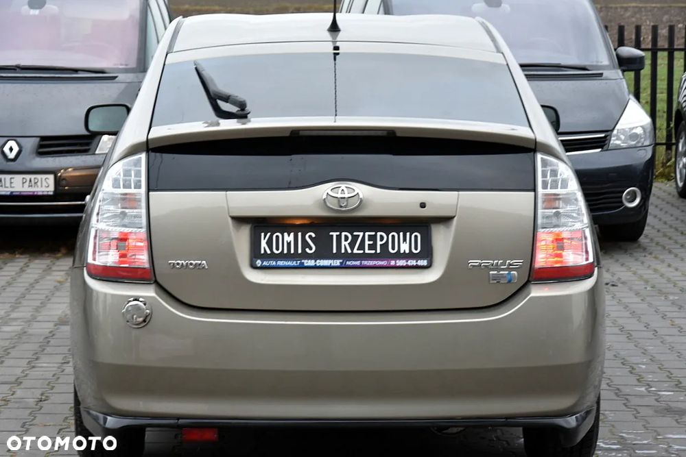 Toyota Prius 1.5 VVT-i Prestige - 10