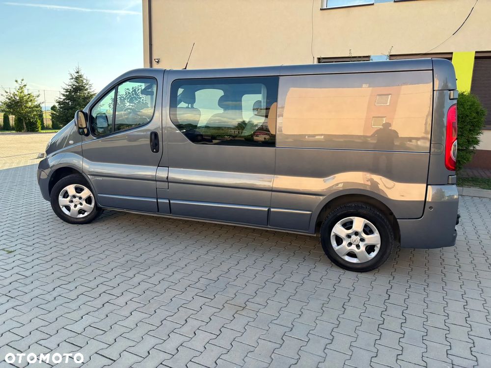 Opel Vivaro - 16