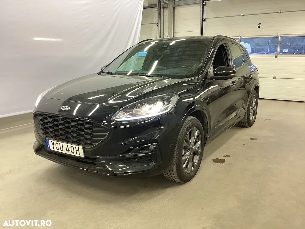Ford Kuga - 1