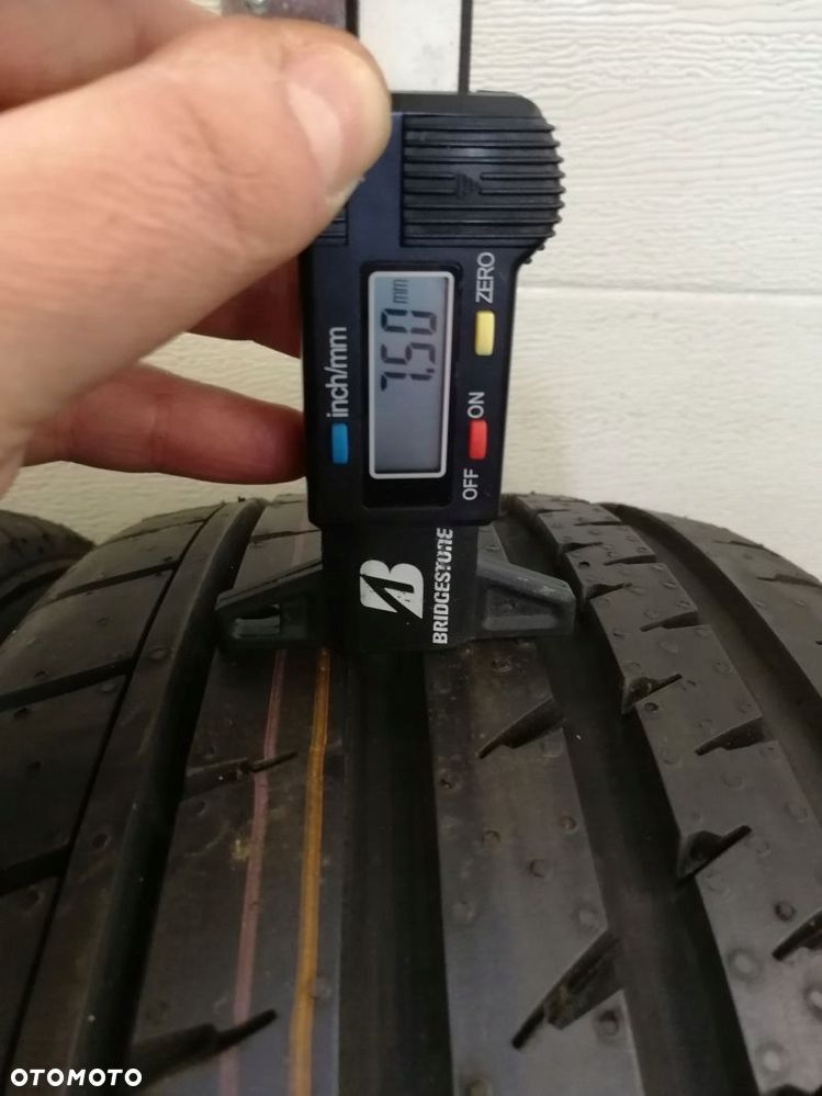 Opony letnie 195/45 R 17 Continental ContiSportContact 3 - 3