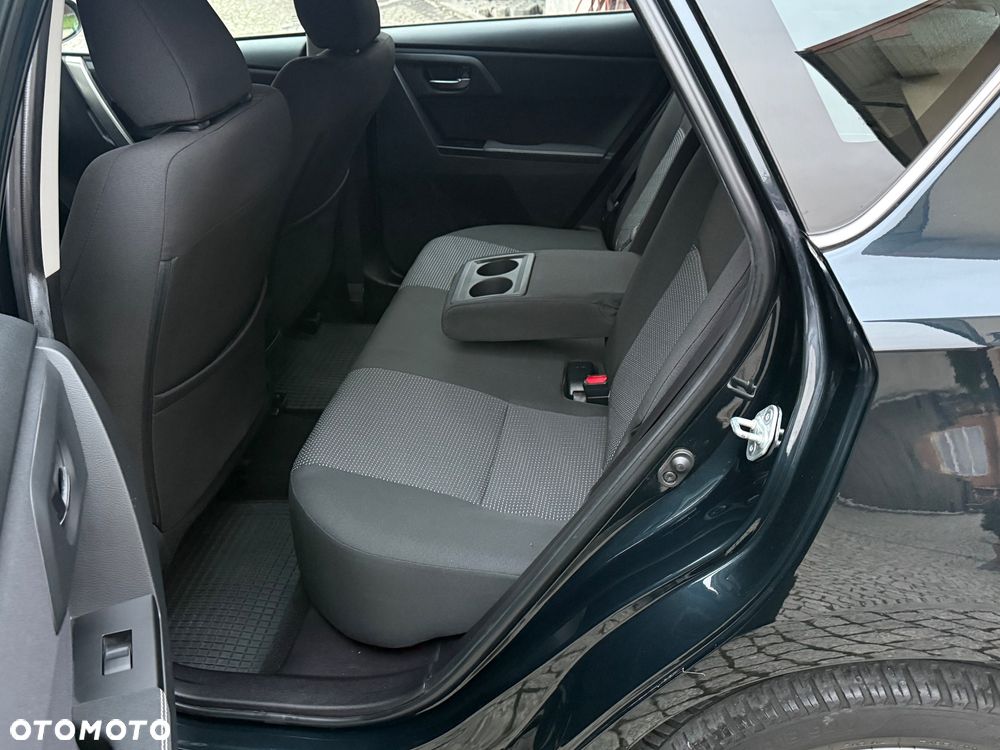Toyota Auris 1.6 Valvematic Life Plus - 32
