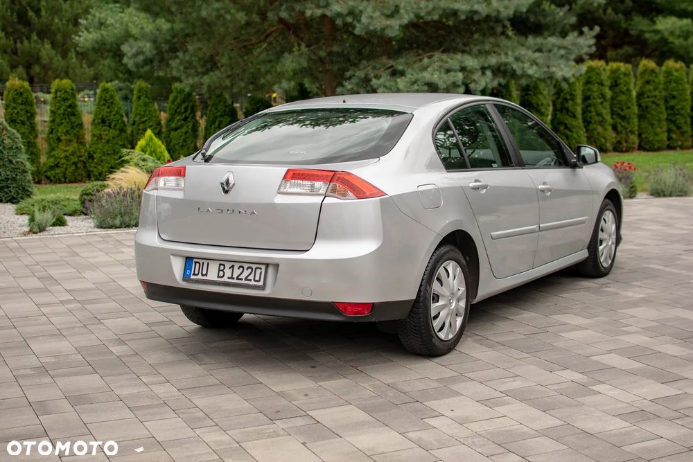 Renault Laguna - 3