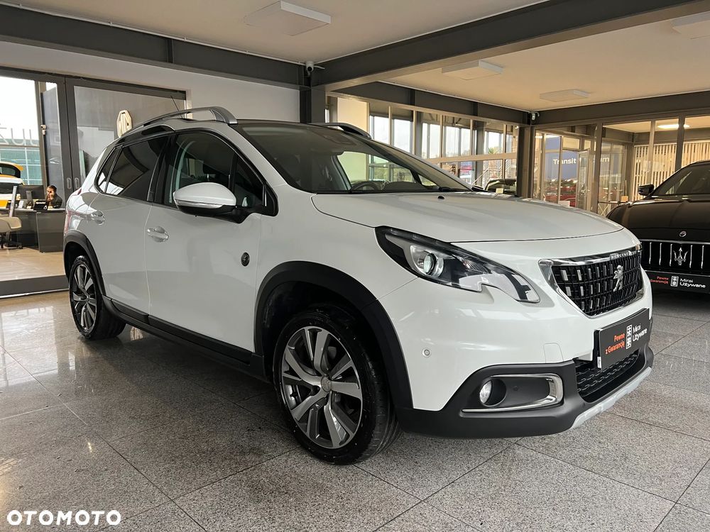 Peugeot 2008 1.2 Pure Tech GPF Crossway S&S - 4