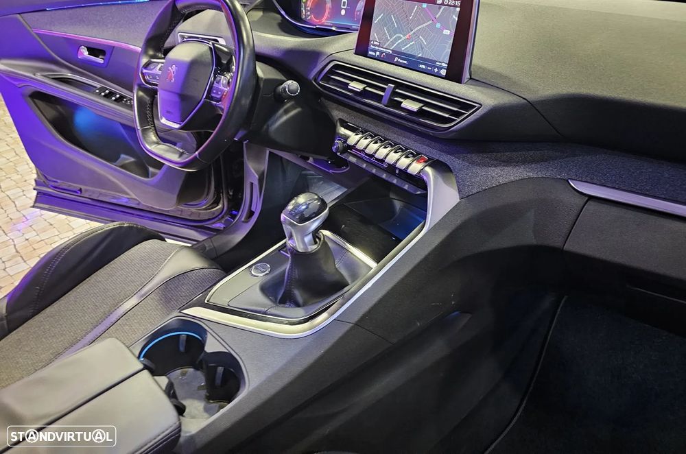 Peugeot 3008 BlueHDi 120 Stop & Start Allure - 11