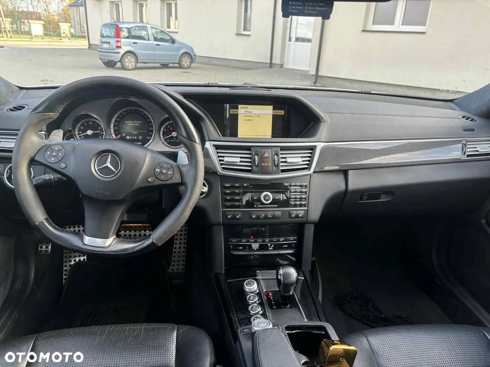 Mercedes-Benz Klasa E 63 AMG T AMG Speedshift 7G-MCT - 7