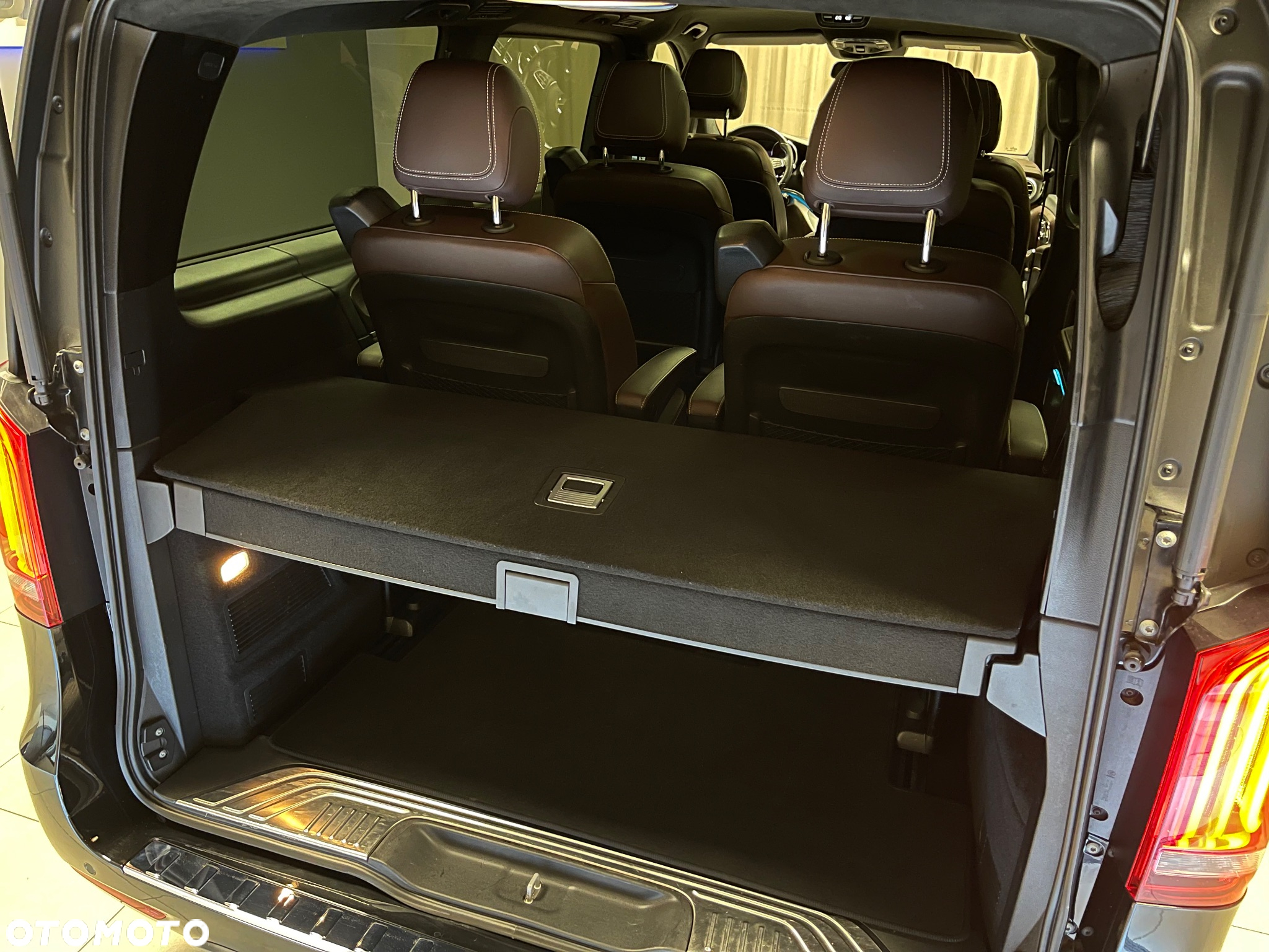 Mercedes-Benz Klasa V 250 d 4-Matic 7G-Tronic (d³ugi) - 38