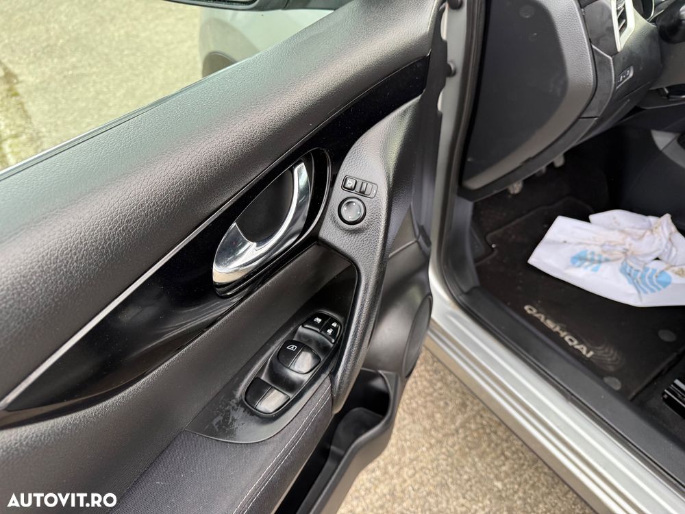 Nissan Qashqai 1.5 DCI TEKNA - 12