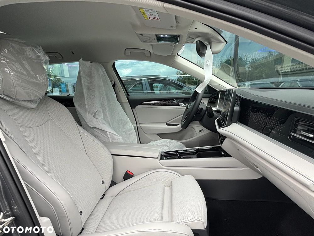 Volkswagen Passat Variant 1.5 TSI ACT mHEV Elegance DSG - 19