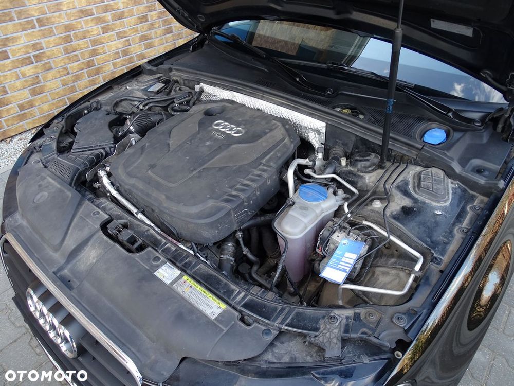 Audi A4 Avant 2.0 TDI S tronic quattro - 37