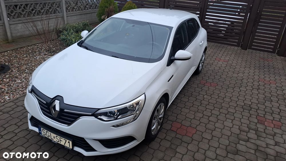 Renault Megane 1.6 SCe Life - 13