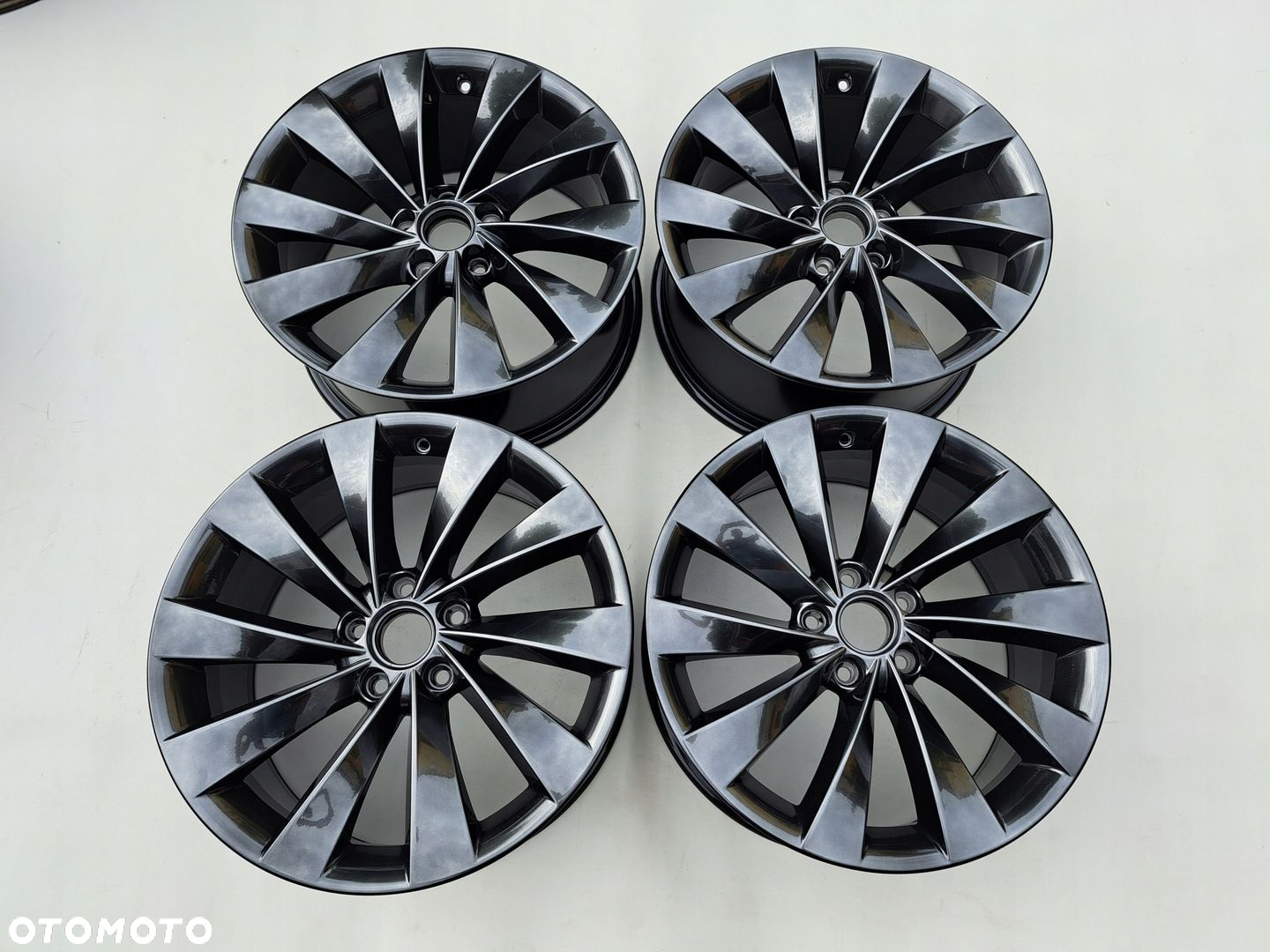 ORYG. VW INTERLAGOS 18 SCIROCCO GOLF PASSAT CC - 6