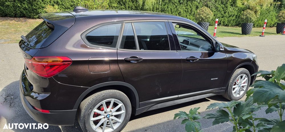 BMW X1 sDrive18i xLine - 8