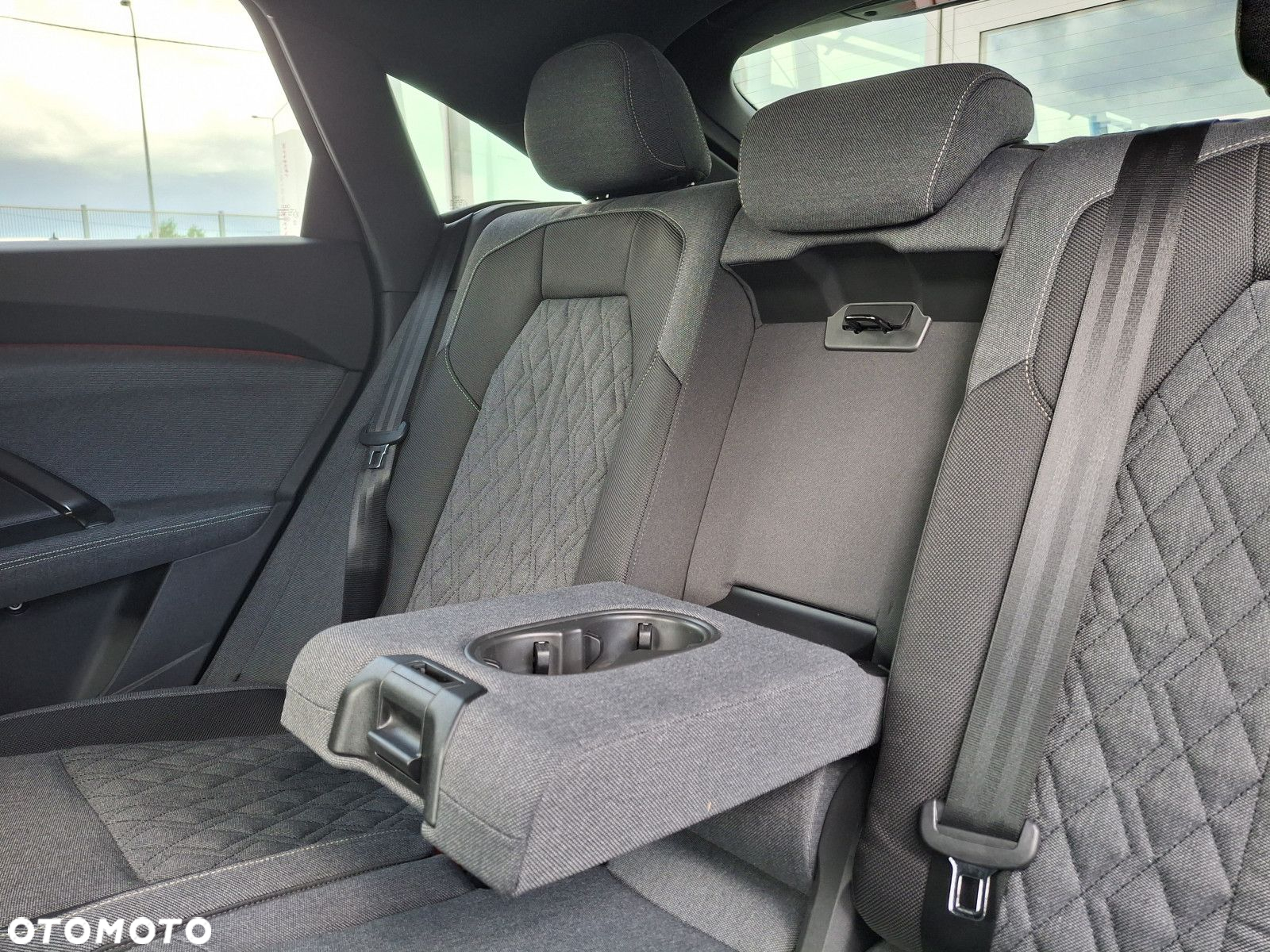 Audi Q5 Sportback - 30