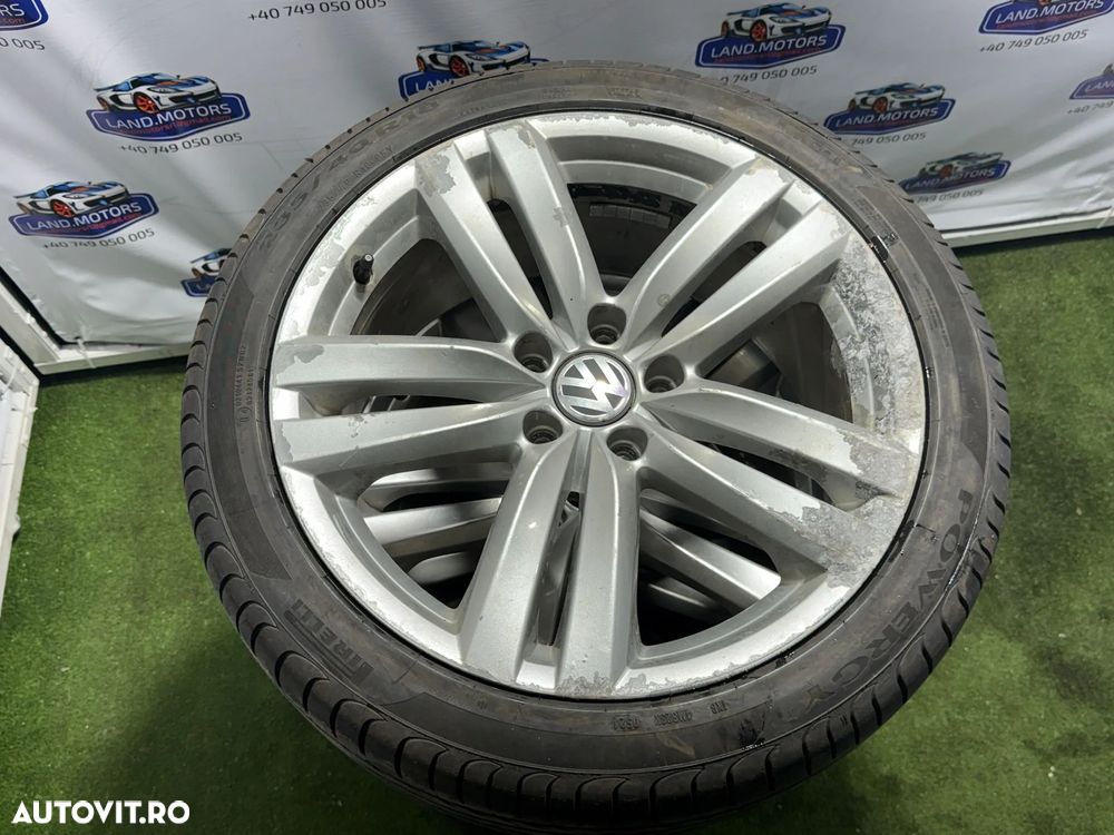 JANTE VOLKSWAGEN R18 / 5x112 / PASSAT B7 / 235/40 R18 95Y / 8JX18HZ ET44 / 3AA601025H+ CAUCIUCURI (X5) - 2