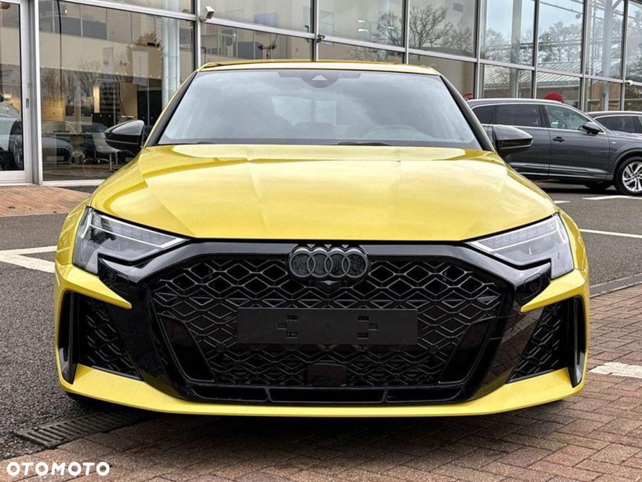 Audi RS3 Limousine TFSI Quattro S tronic - 5