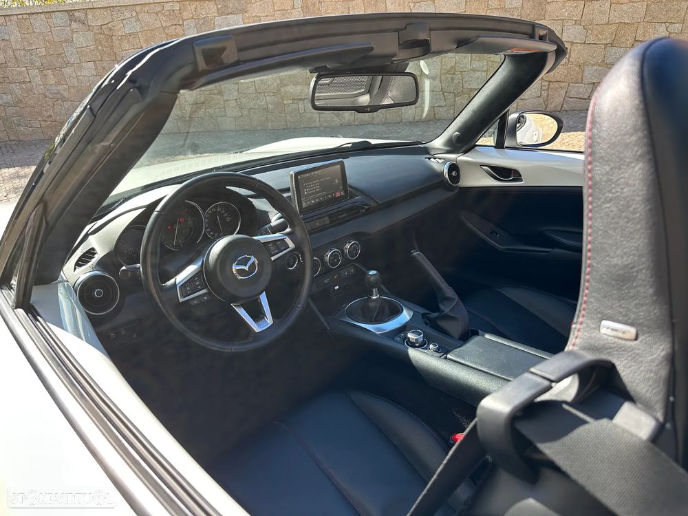 Mazda MX-5 MZR 1.5 Sky.Excellence Navi - 9