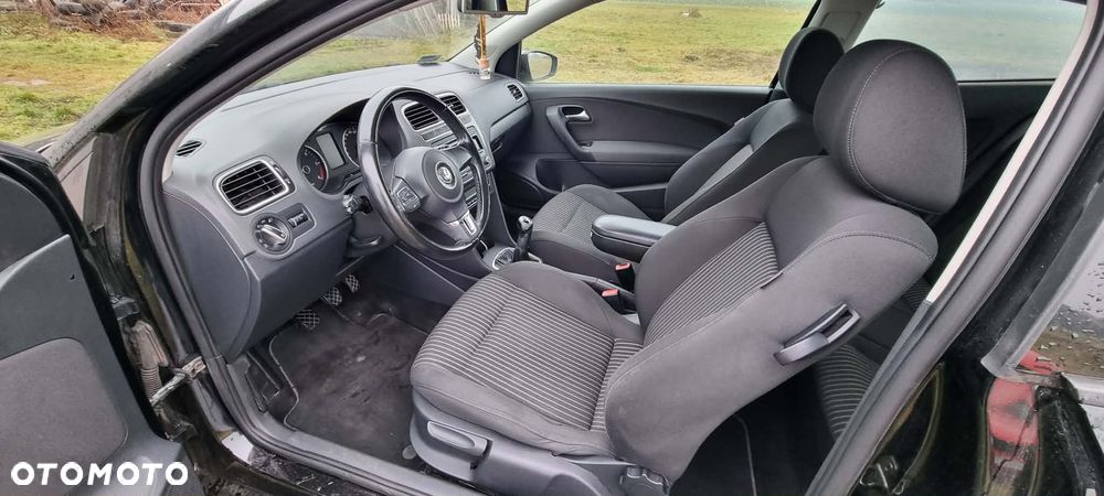 Volkswagen Polo 1.6 TDI Comfortline - 7