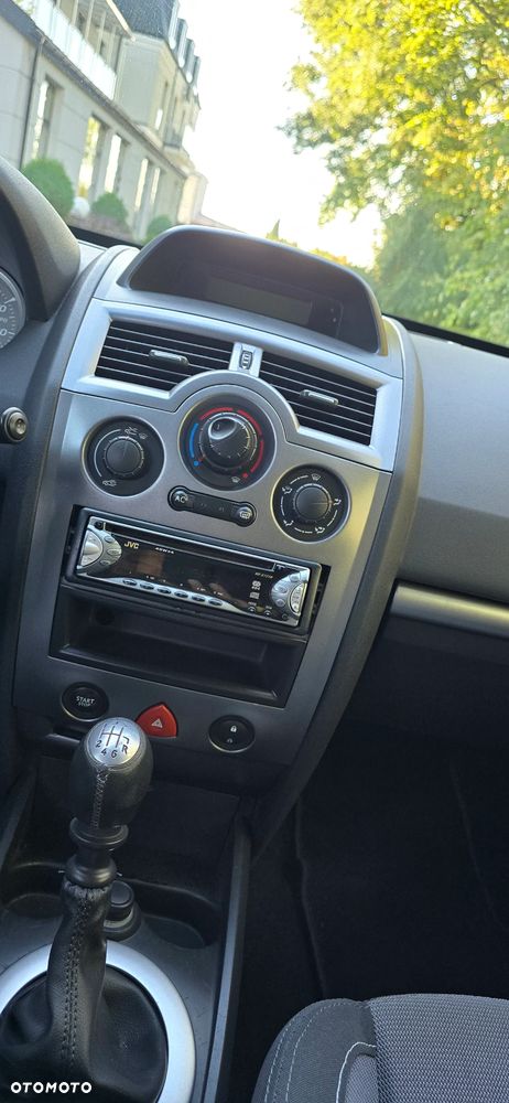 Renault Megane - 12