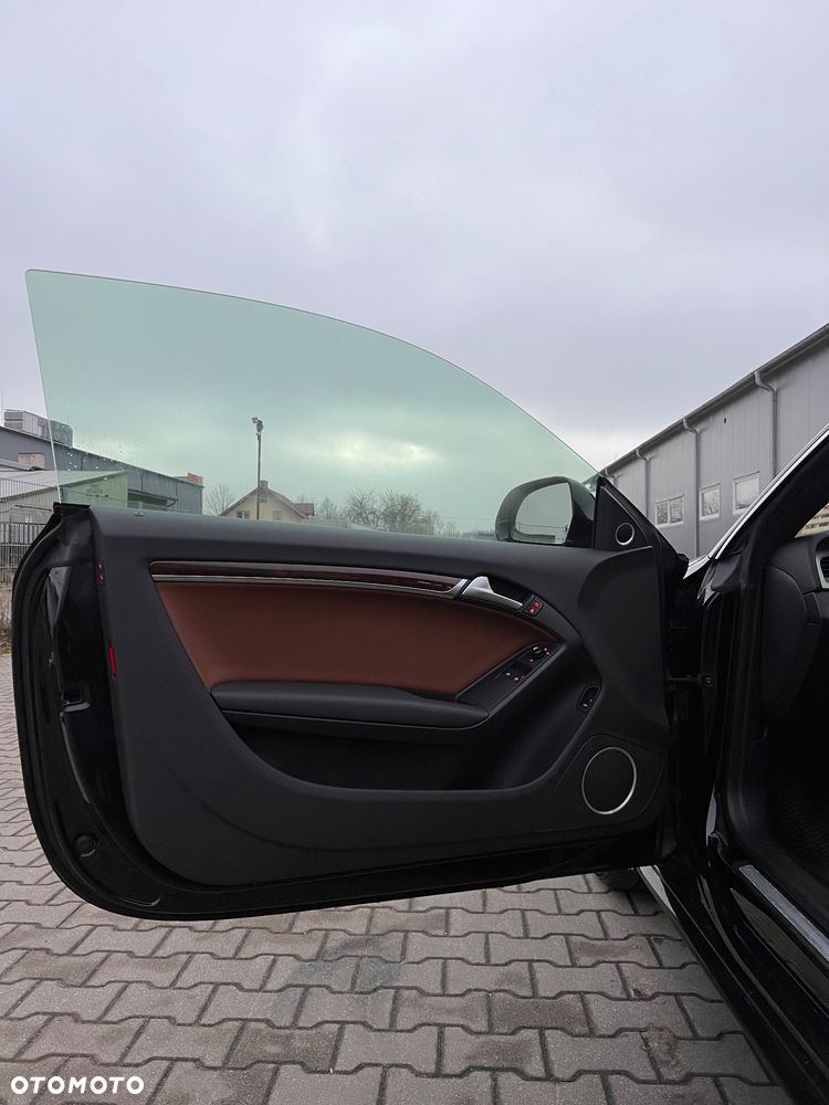 Audi A5 Coupé 3.0 TDI DPF quattro - 12