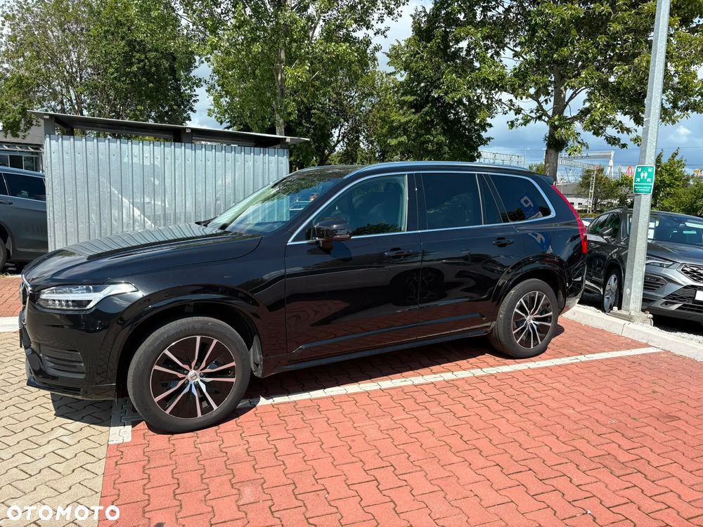 Volvo XC 90 B5 B AWD Momentum Pro - 4