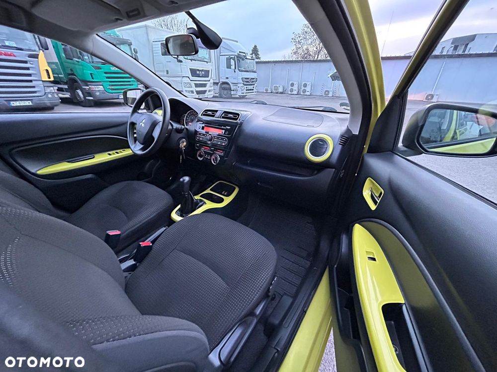 Mitsubishi Space Star 1.2 Clear Tec Color - 34