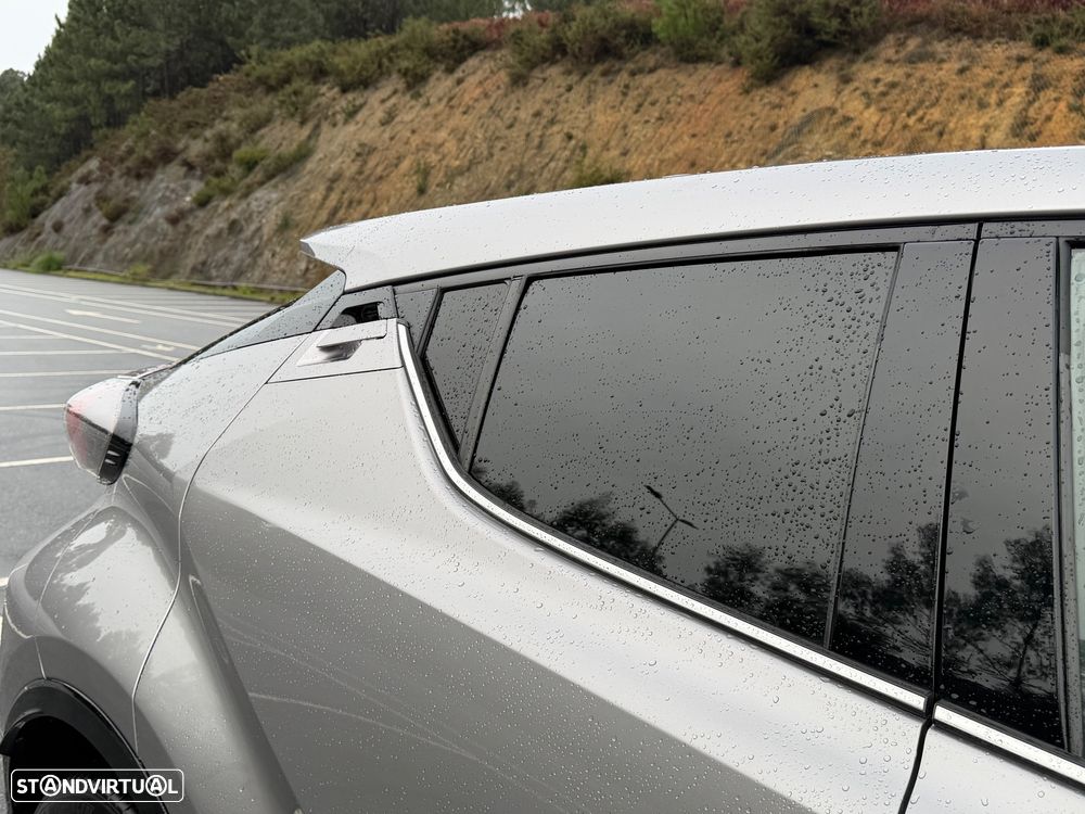 Toyota C-HR 1.8 HSD Exclusive+P.Luxury - 24