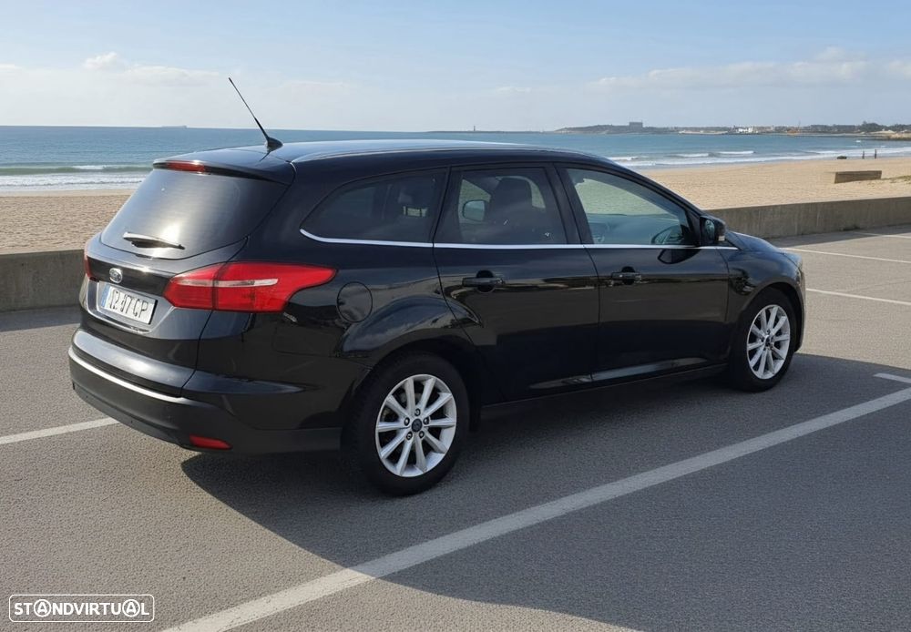 Ford Focus 1.0 EcoBoost Titanium - 8