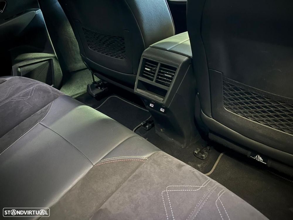 DS DS7 Crossback - 16