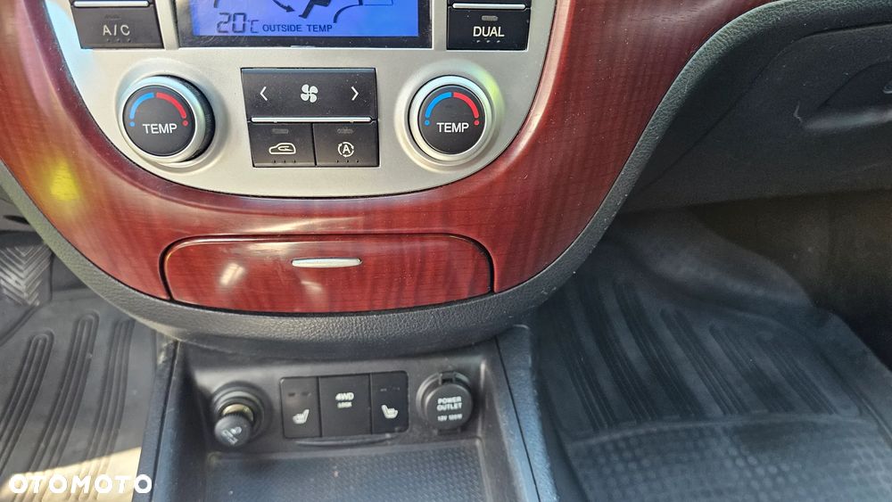 Hyundai Santa Fe - 13