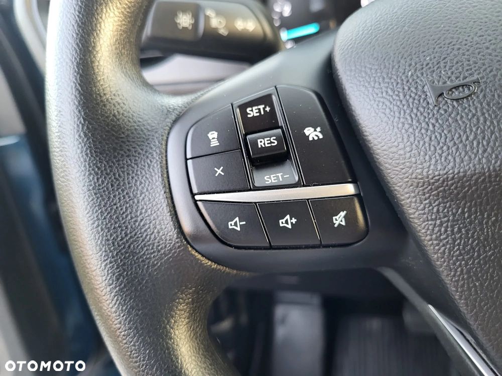 Ford Kuga - 6