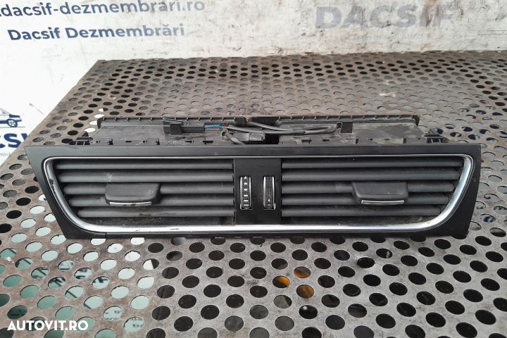 Grila ventilatie bord centru Audi A4 B8/8K [facelift] [2011 - 2016] A - 2