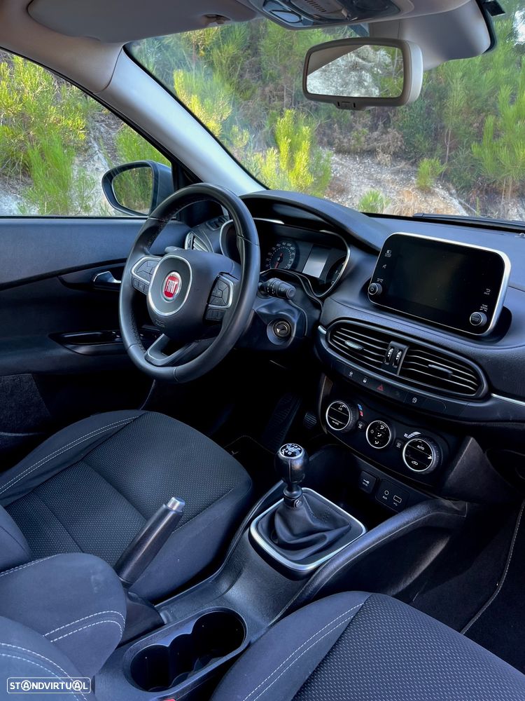 Fiat Tipo Station Wagon 1.6 M-Jet Lounge - 3