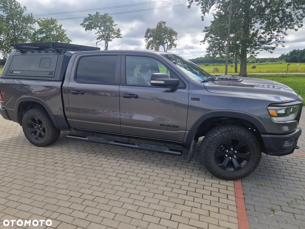 Dodge RAM - 2