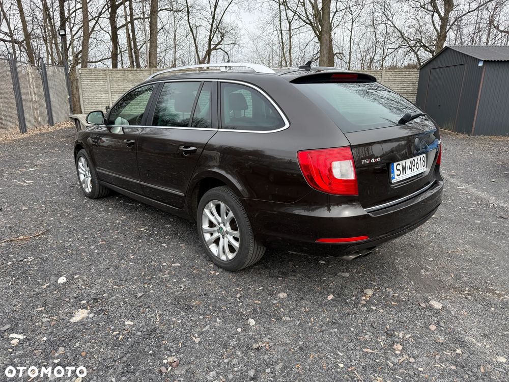 Skoda Superb 1.8 TSI 4x4 Platinum - 6