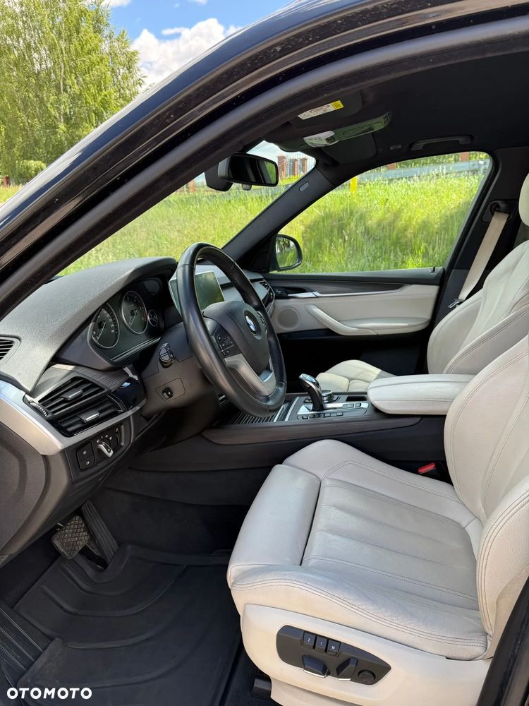 BMW X5 - 12