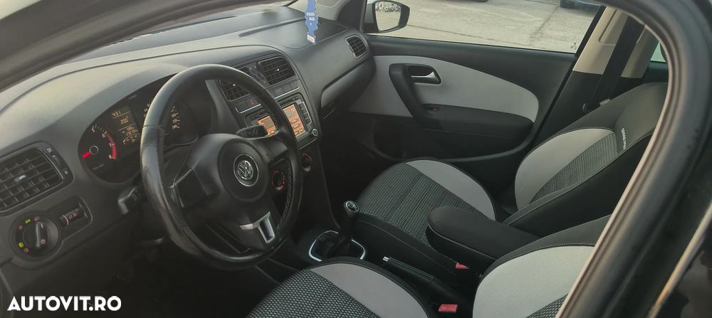 Volkswagen Polo 1.2 Comfortline - 8