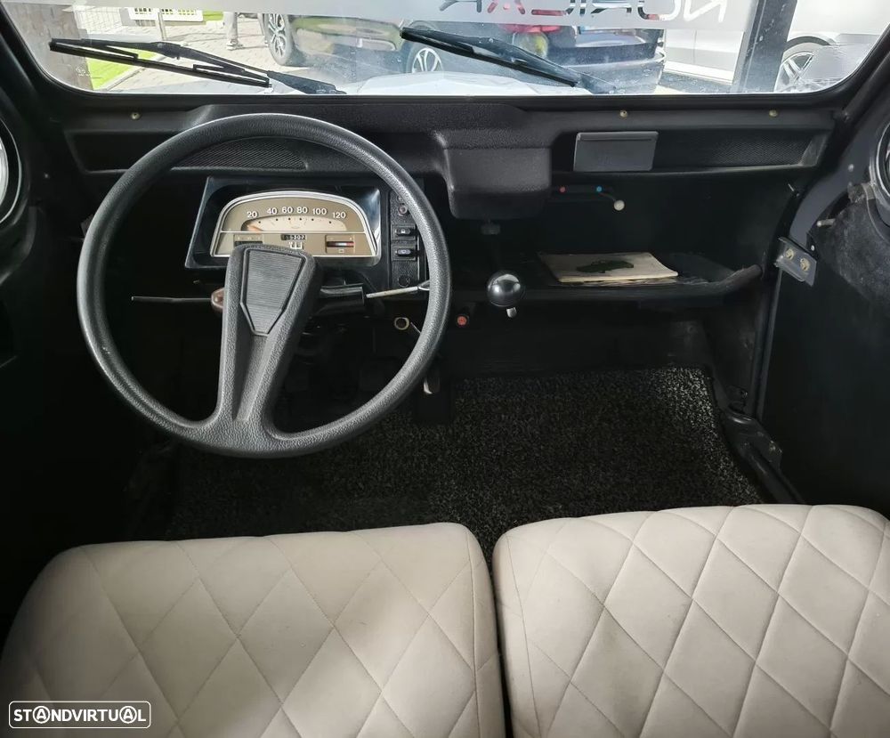 Citroën 2CV - 13