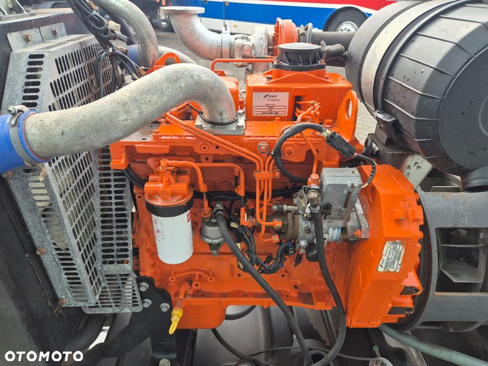 Mecalac Mecc Alte ECP34 2S4 - GENERATOR PRĄDU - ZEROWY PRZEBIEG - SDMO 2005 - SILNIKI NISKOWOLTOWE ABB M3HP - TRANSPORT - 12