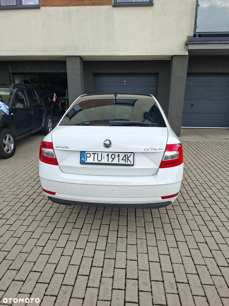 Skoda Octavia - 4