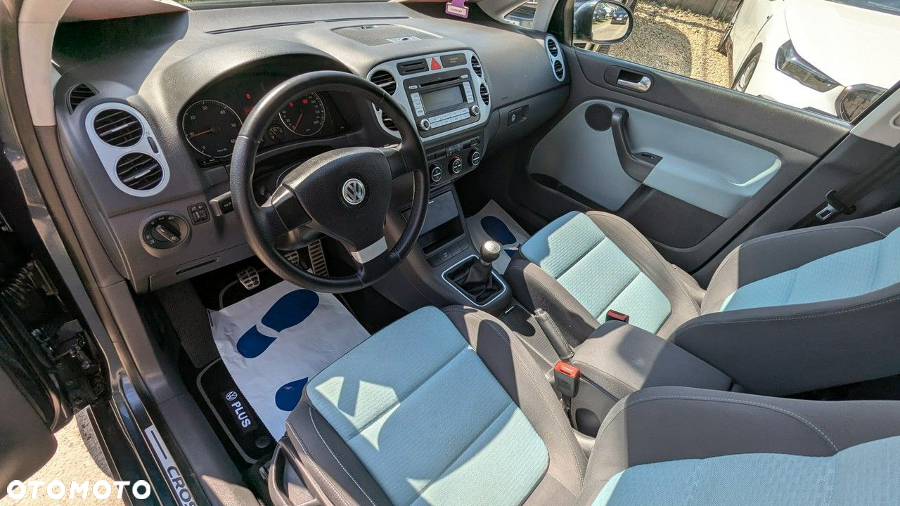 Volkswagen Golf Plus - 15