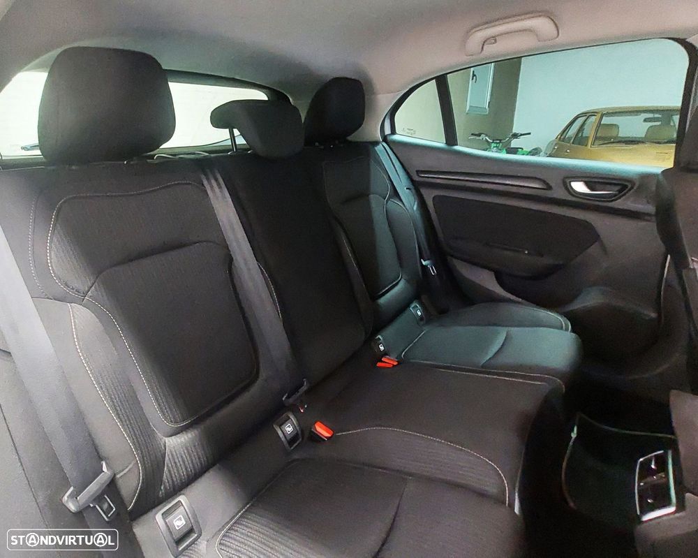 Renault Mégane 1.2 TCE Limited - 15