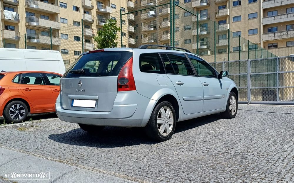 Renault Mégane Break 1.5 dCi L Dynamique - 14